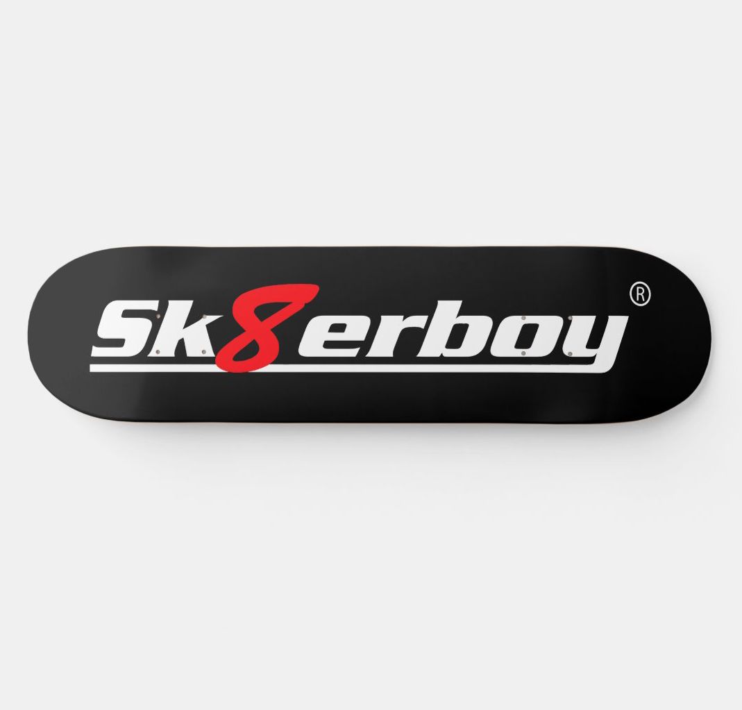 Limited Sk8erboy skateboard from the USA, made of maple wood and professionally crafted. Exclusive at Sk8erboy for wall decor or with mounted wheels, grip tape and trucks; usable in the halfpipe. Sk8erboy logo on the underside.